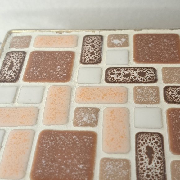 Vintage Mid Century Modern Mosaic Tile Trivet. - Picture 5 of 6